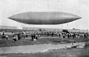 Uno de los dirigibles de Santos-Dumont.
