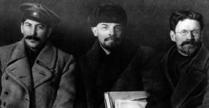 Stalin, Lenin y Trotsky