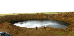 El lago artificial de Chagan, resultado de un cráter nuclear.