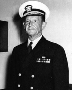 Almirante Frank J. Fletcher